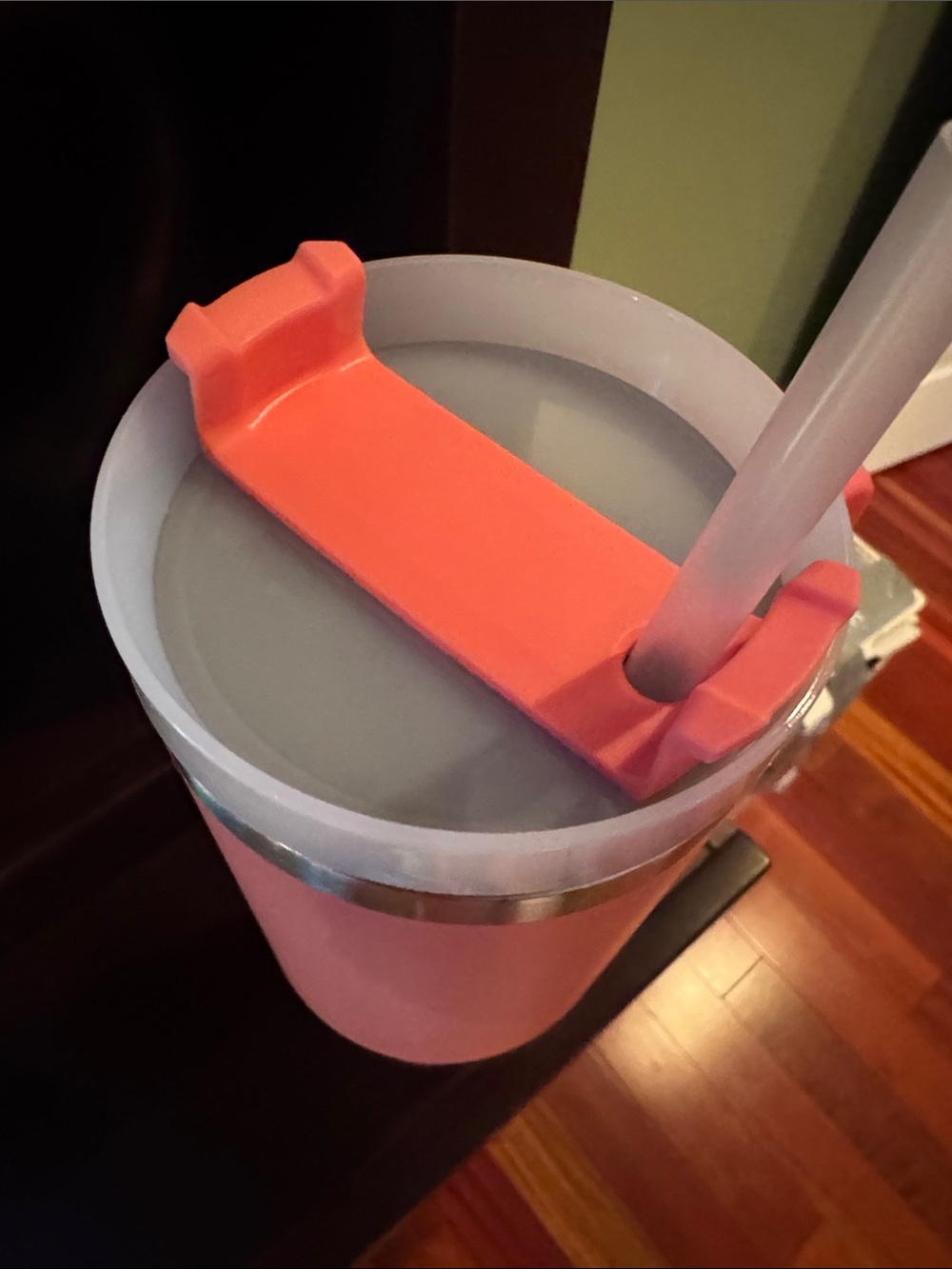 Coral Travel Tumbler with Handle - 'Trust in the Lord' - Picture 3 of 4